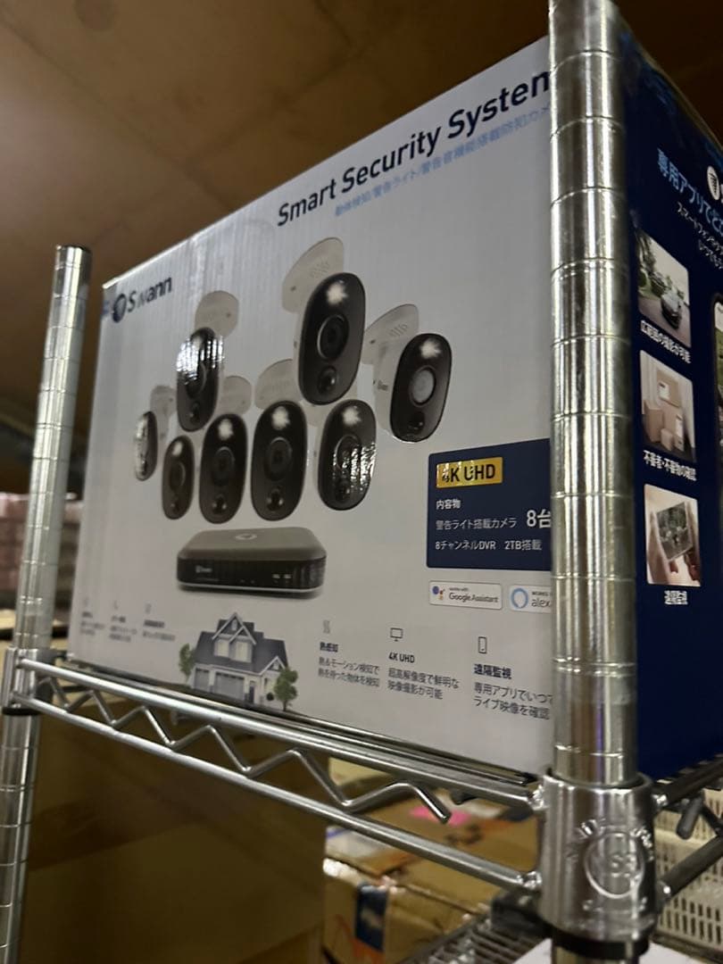 スワンSwann スマートセキュリティーシステム 4K UHD 8台カメラ Swann（スワン）8CH 4K NVRシステム 2TB 4K ドーム カメラ 4台セット