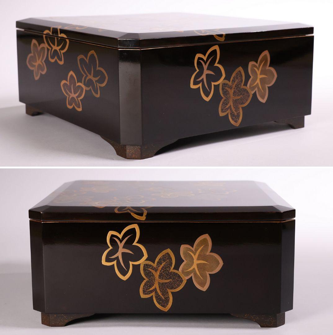 MA523 時代木製漆器 花ちらし金蒔絵 梨地 饅羹重 饅頭箱 菓子重 菓子器