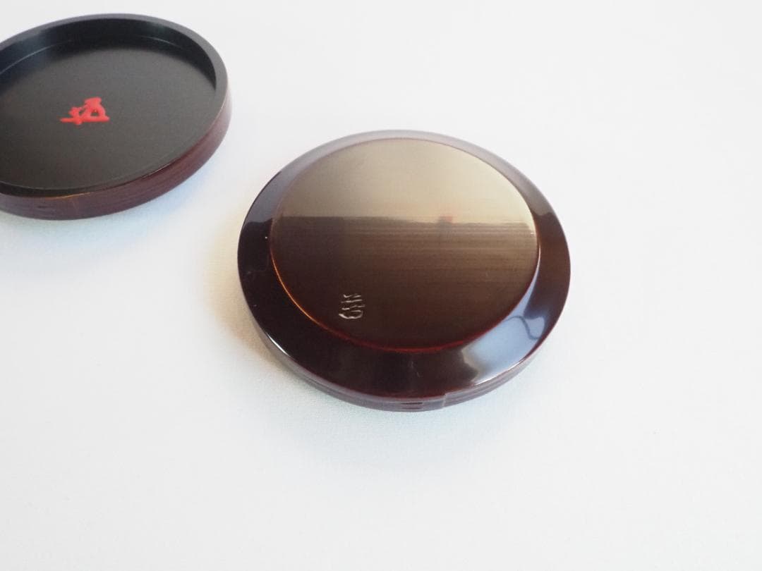 裏千家15世鵬雲斎御書付『面唐草絵曲香合』初代橋村万象