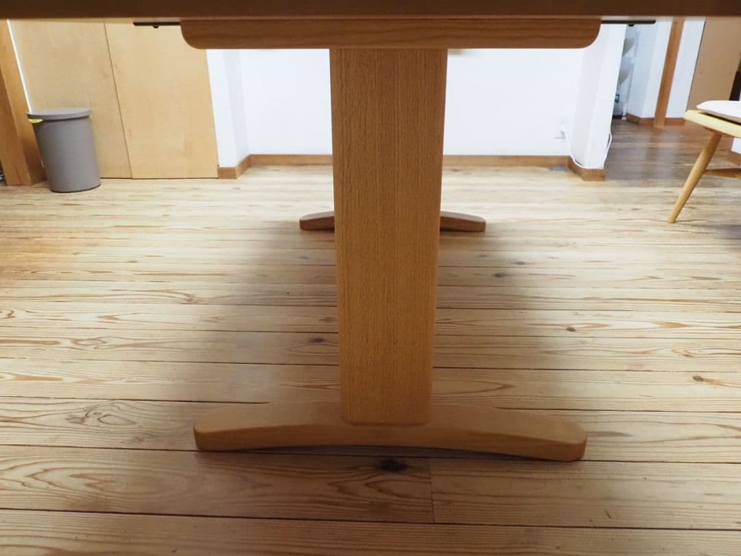 ナチュラル木製ダイニングテーブル 大