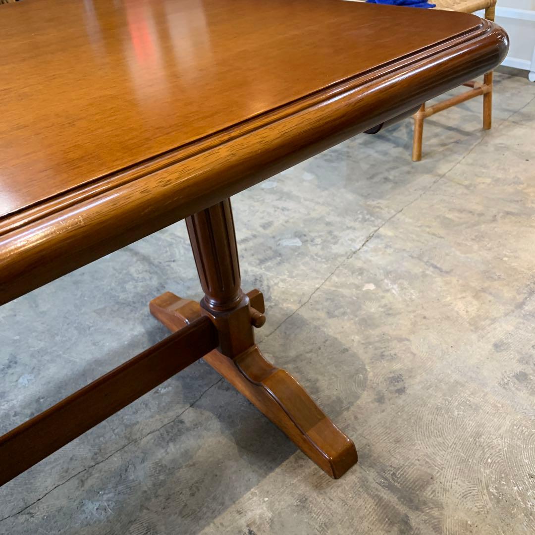 ナガノインテリア　ダイニングテーブル