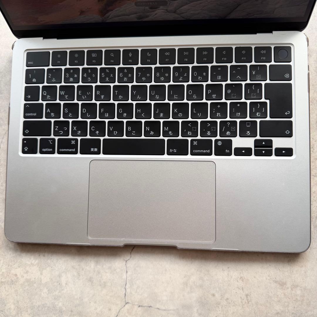 MacBook Air M2 13.6インチ 8GB/512GB シルバー 美品 - メルカリ