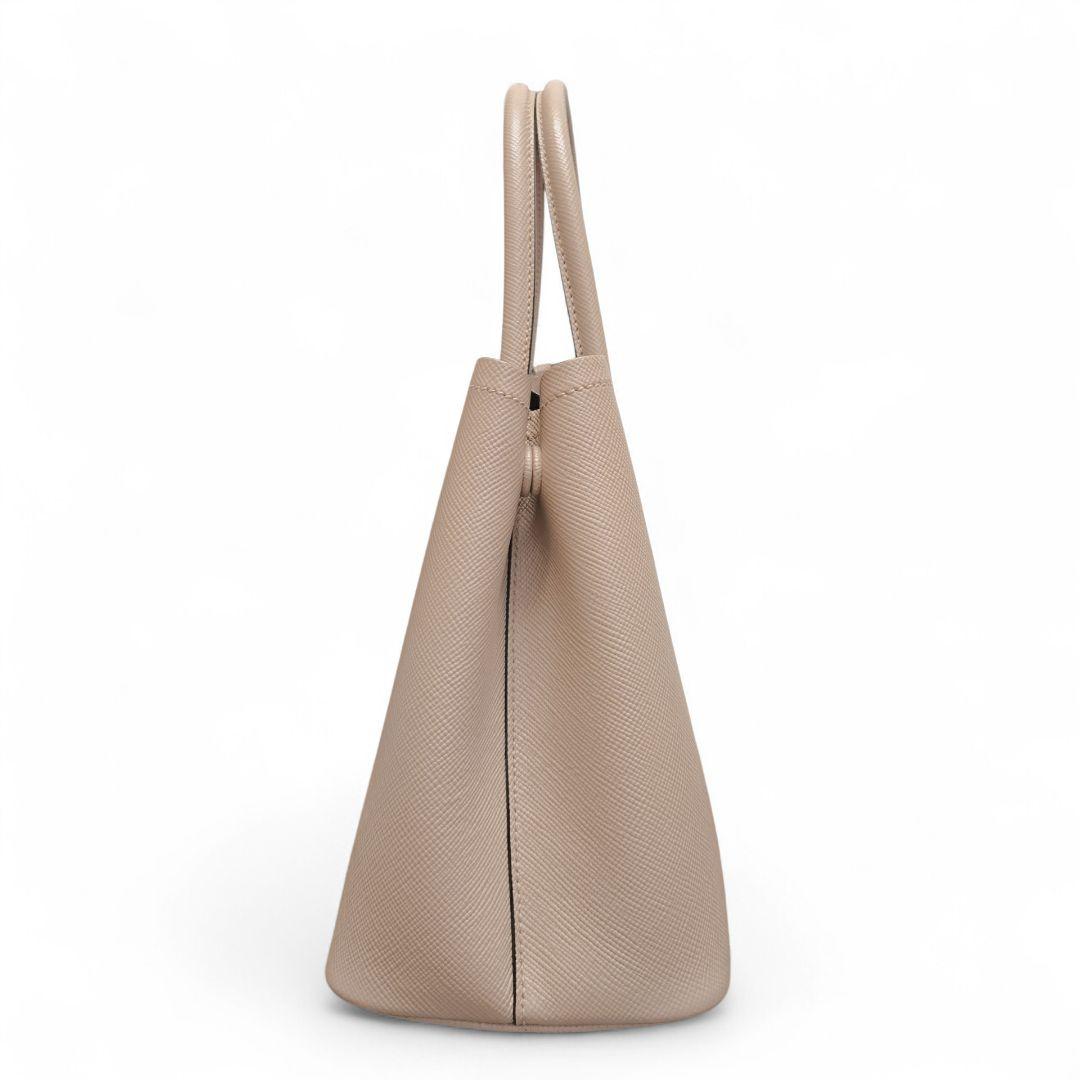 極美品✨プラダ サフィアーノキュイール ハンドバッグ ベージュ 1BG887