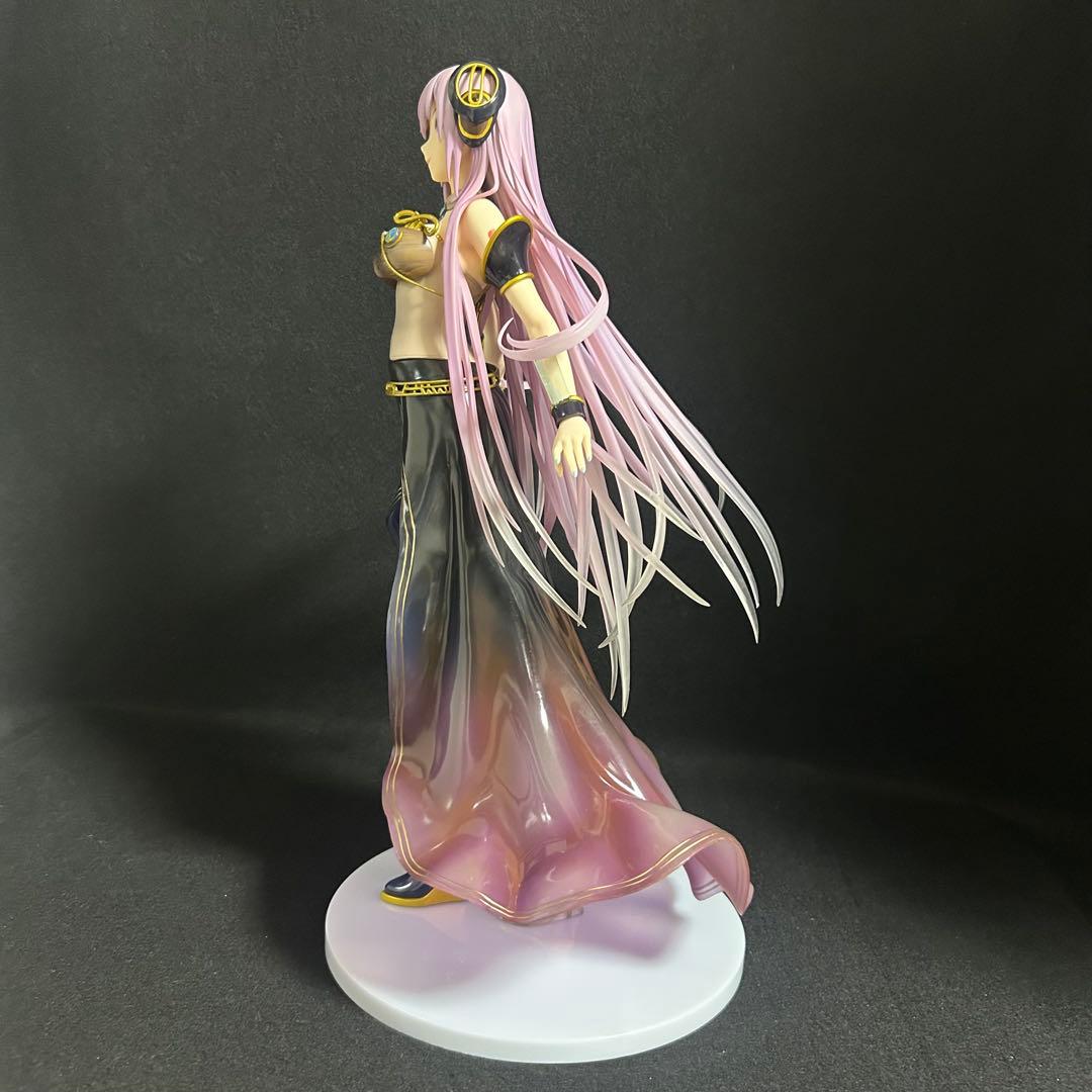 FREEing 巡音ルカ V4X 1/4フィギュア フリーイング スケール 巡音ルカ