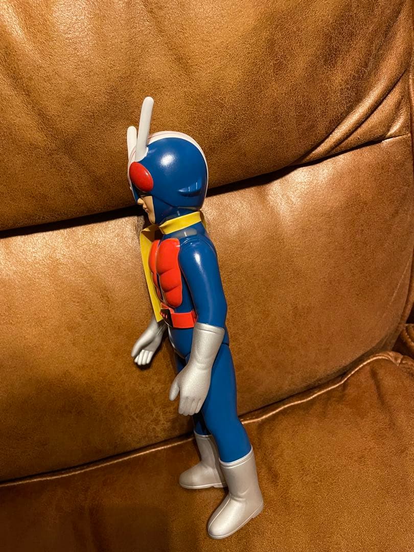 無版権 パチもの 「ライダーマン」風の鉄紺色の希少ソフビ フィギュア