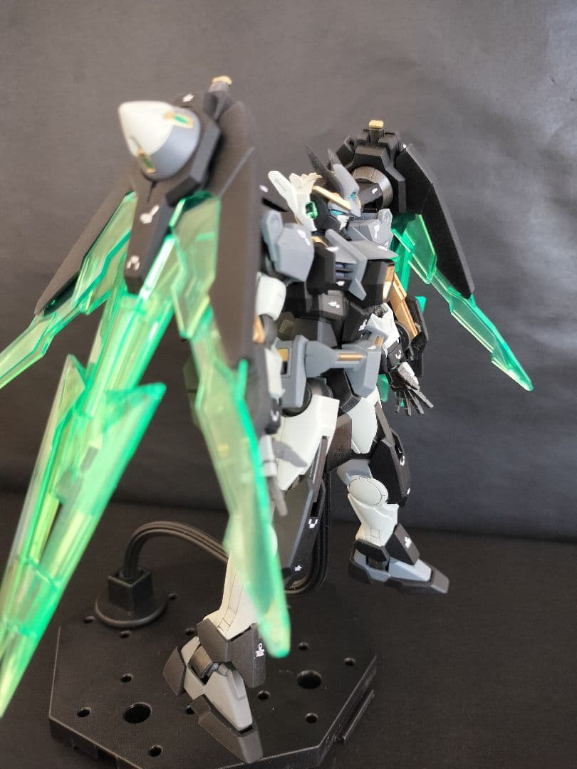 ガンダムダブルオーダイバーアーク ガンダムブレイカー4塗装 GUNDAM