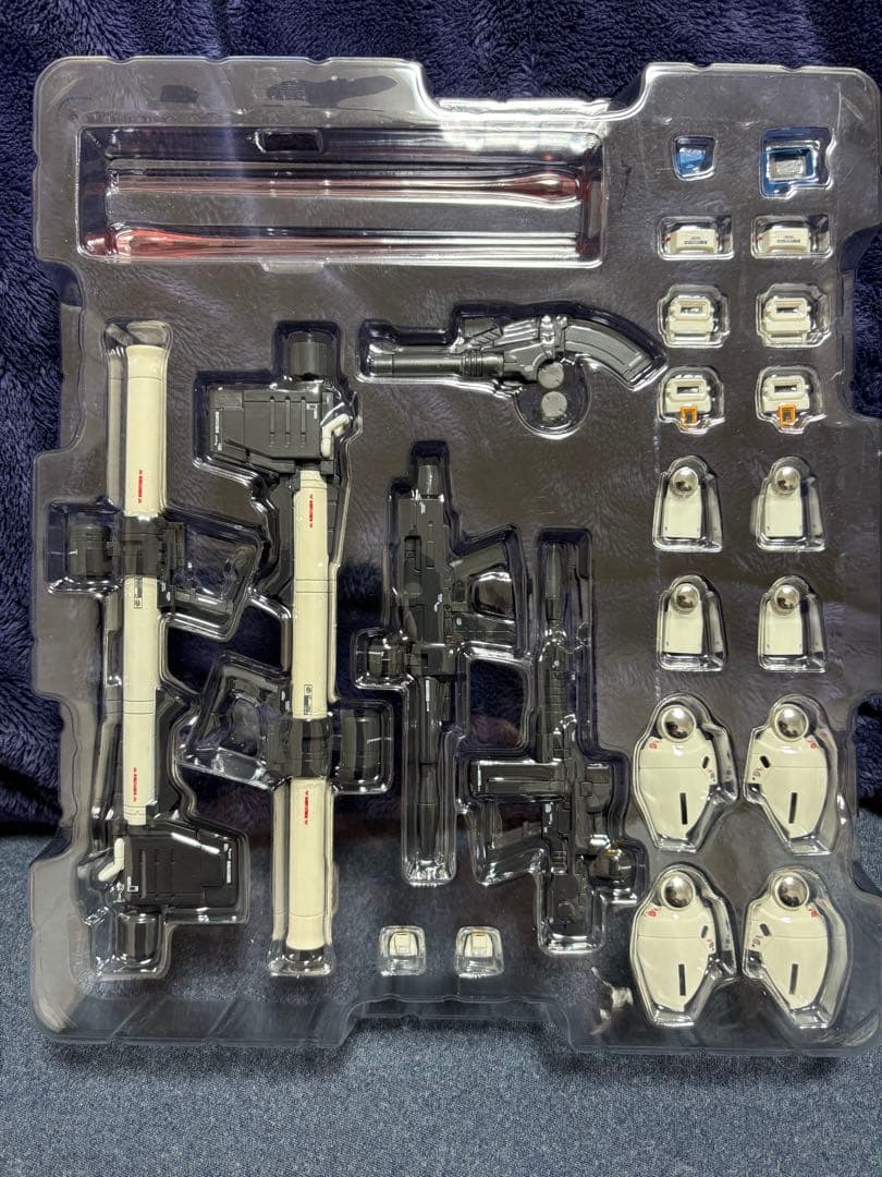 メタルコンポジットRX-78-2ガンダム40周年記念ver