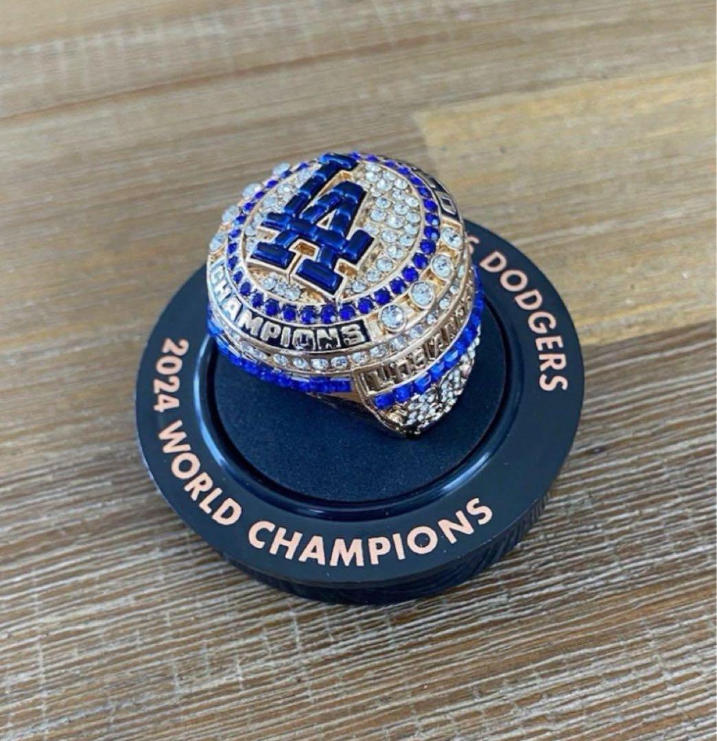 山本由伸 リング ワールドチャンピオン ドジャース 来場者限定 8000個 新品