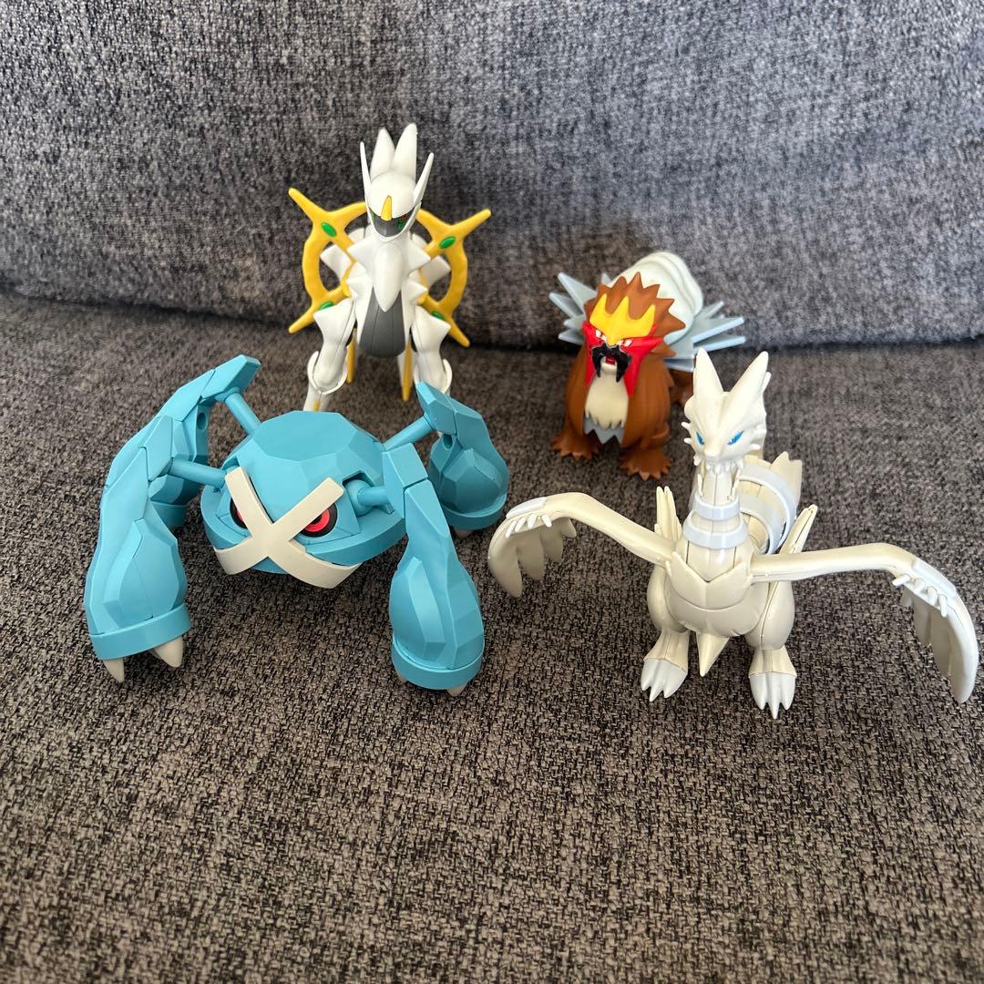 ポケモン　モンコレフィギュア等25点まとめ売り