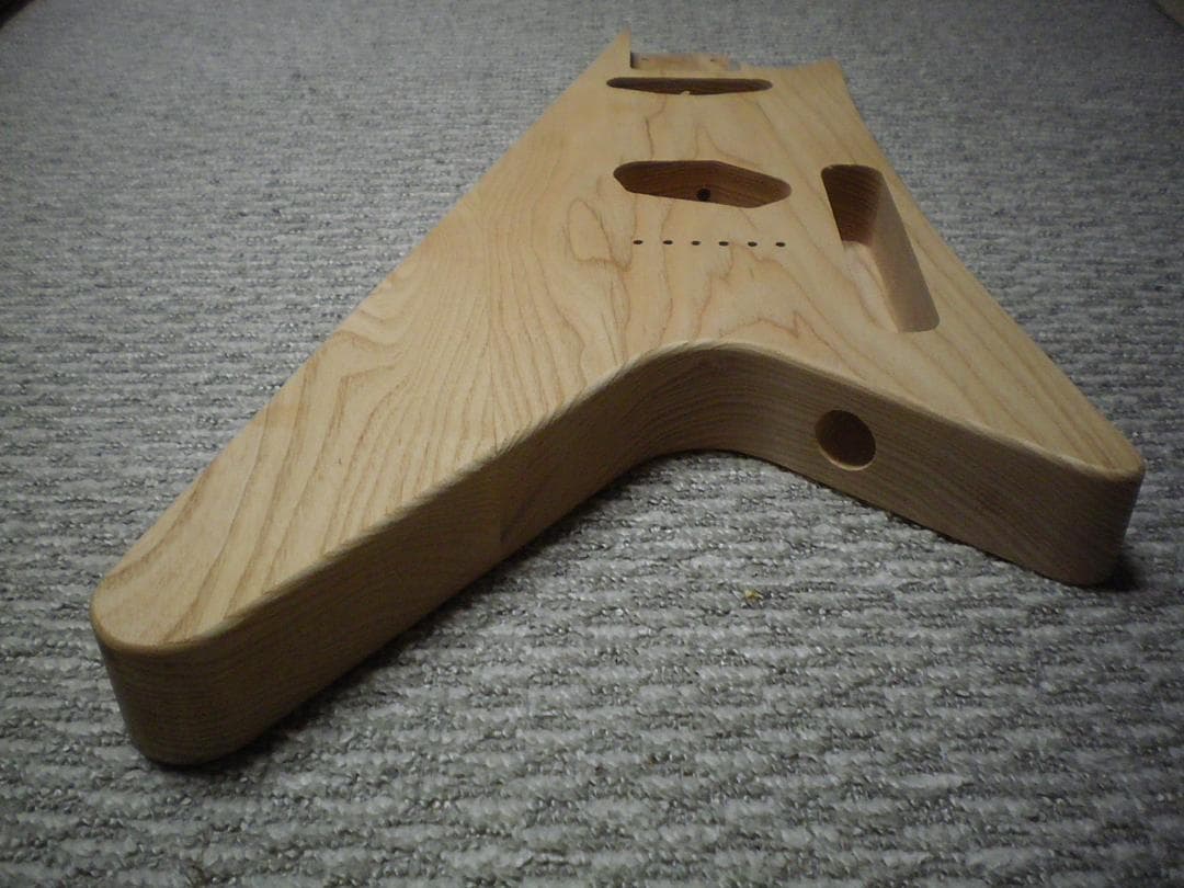 国産 未使用 ギターボディ アッシュ材 テレモダーン