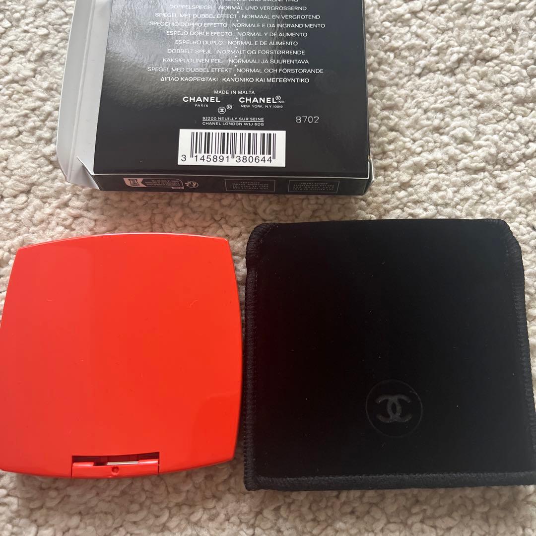 新品　巾着付き　Chanel シャネル ミロワール ミラー　121