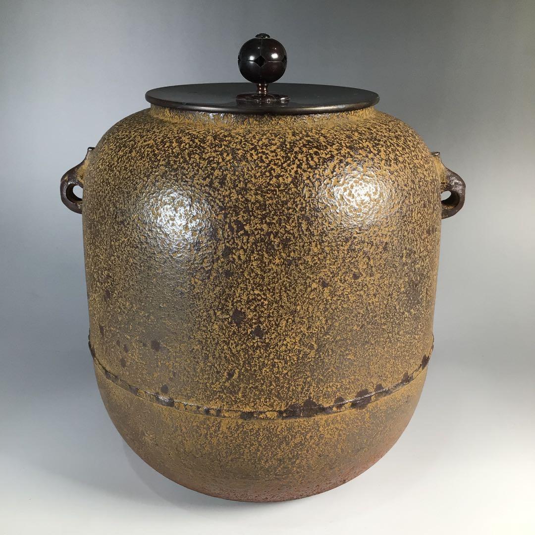 Ｍ１７６　茶釜　『釜師　加藤恵造作』『茄子耳』『素文』『棗釜』　共箱　茶道具