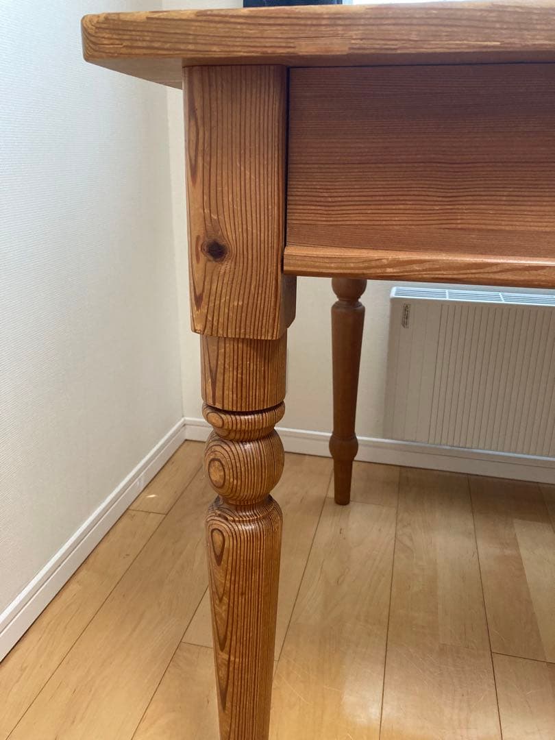 サザビー　アンティークダイニングテーブル　【アフタヌーンティールーム】【送料込】