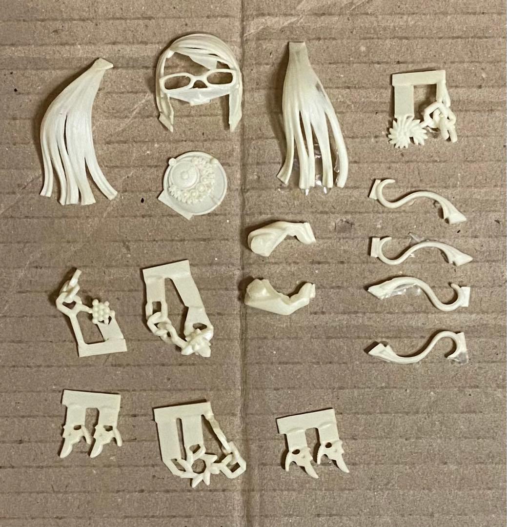 パーツ欠損 難 ベヨネッタ 魔人P.K時 コスチューム Ver. ガレージキット