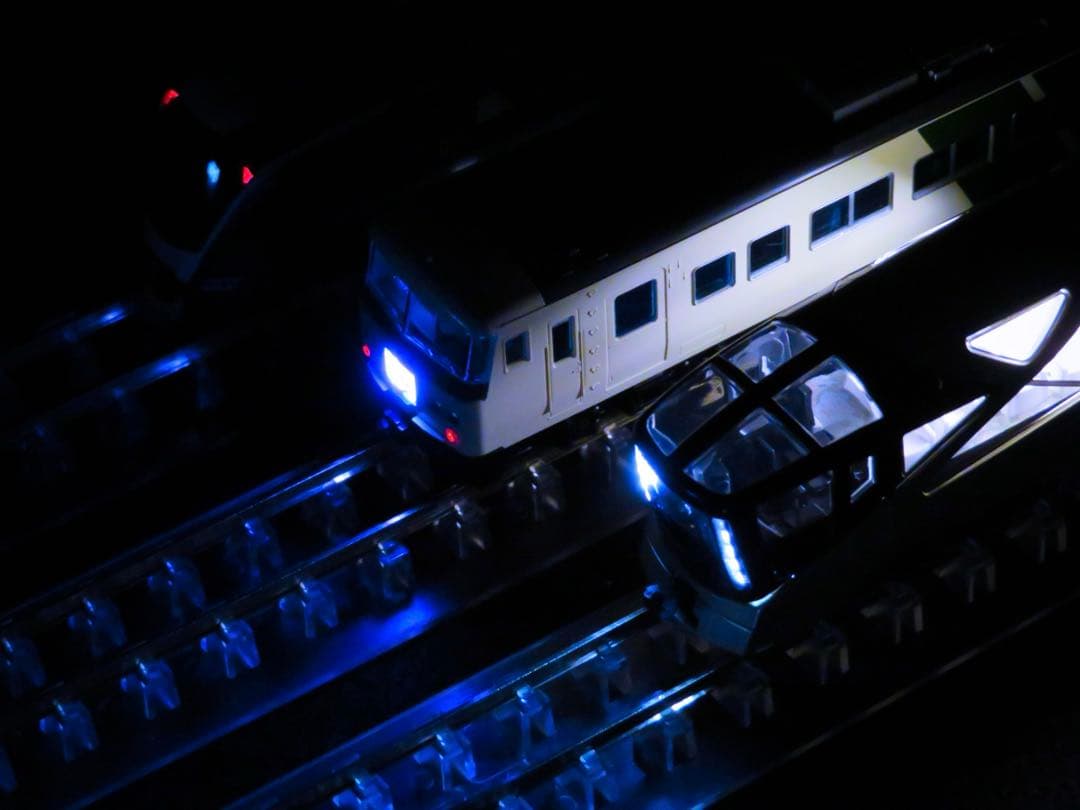 TOMIX 185系 特急 (踊り子・強化型スカート)15両【新品,未使用品】