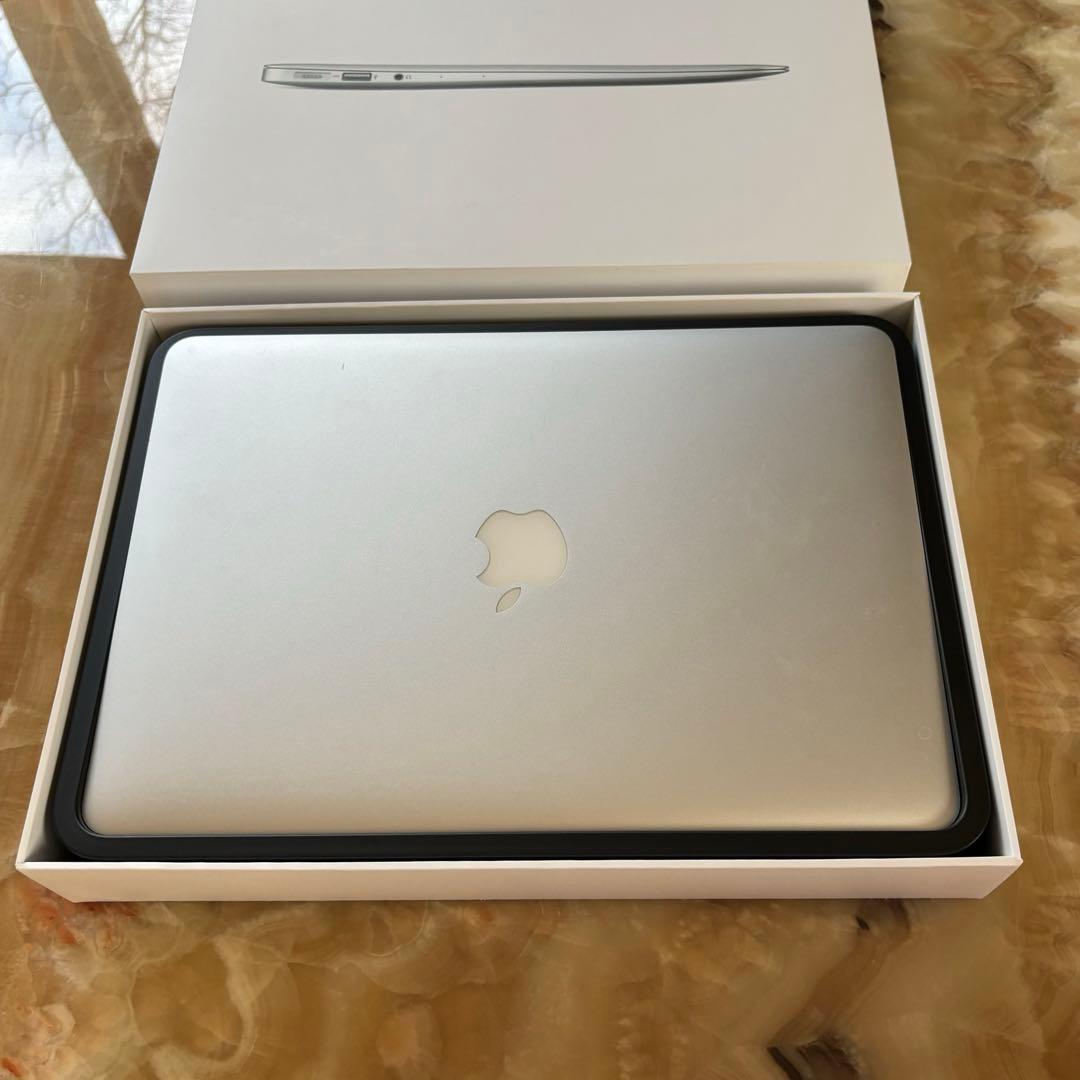 動作確認済】MacBook Air 13インチ シルバー A1466