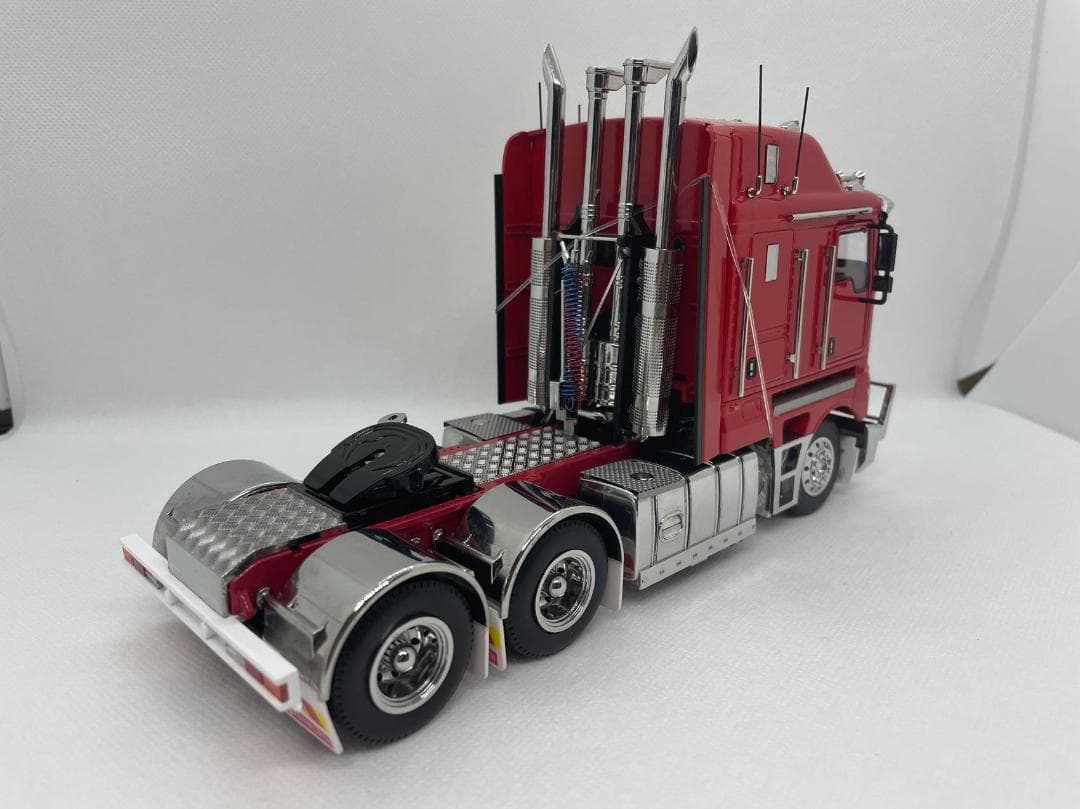 504-030 EXCLUSIVE 1/32 ケンワース K200 レッド