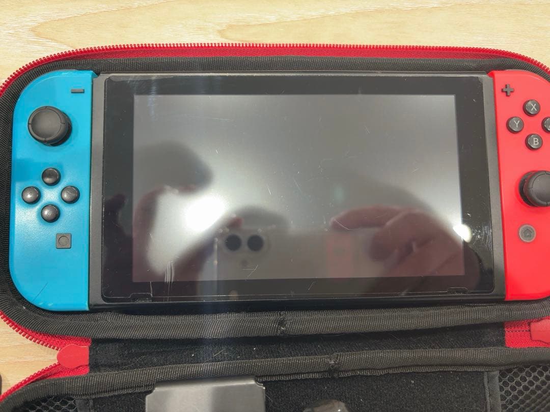 Nintendo Switch 本体 青/赤 初期化済