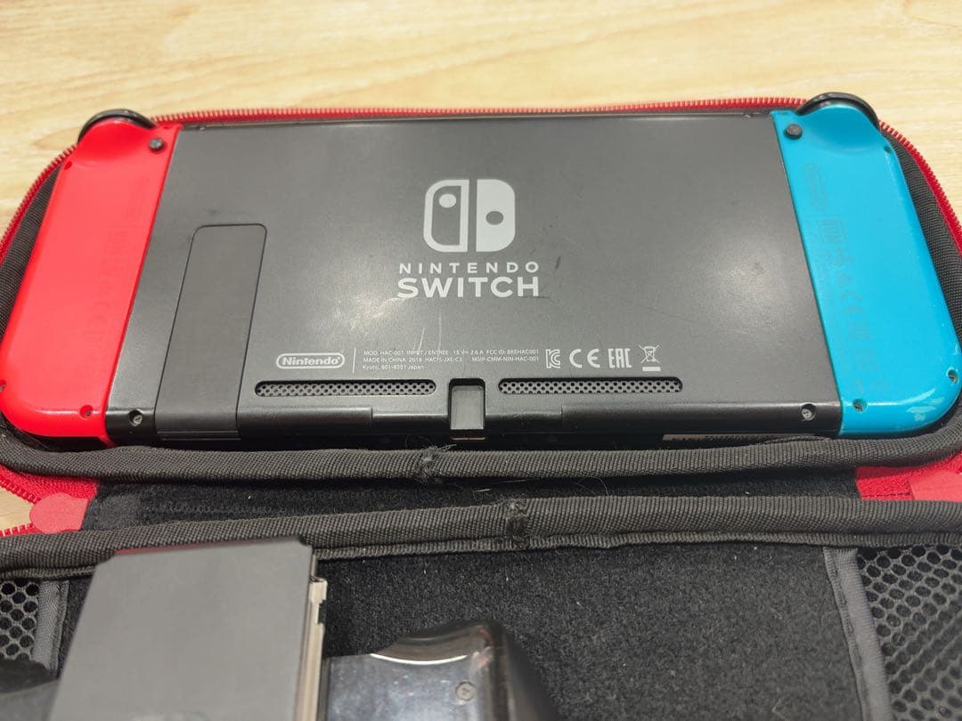 Nintendo Switch 本体 青/赤 初期化済