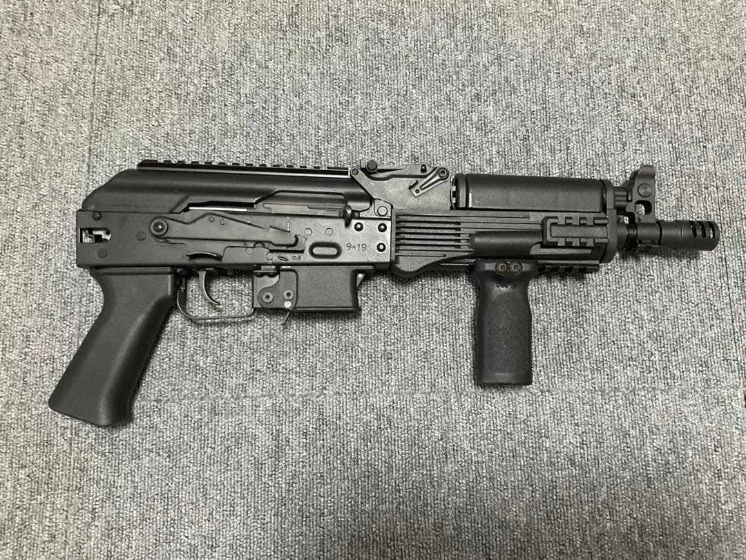 Arcturus製 PP-19-01 ビチャズ 電動ガン