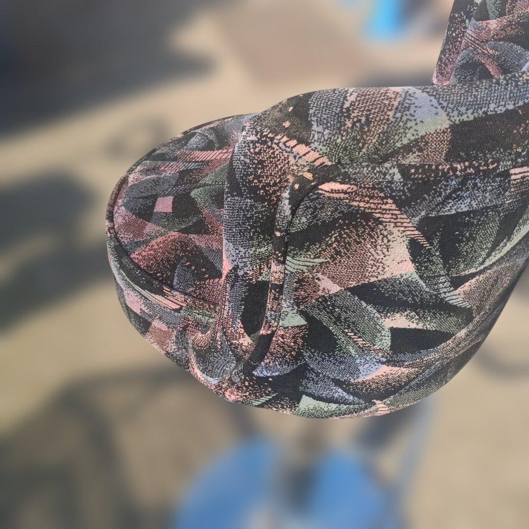 5699）HIARI カウンターチェア ハイチェア 1脚