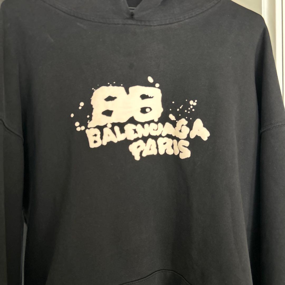 BALENCIAGA バレンシアガ　パーカー　ブラックLサイズ