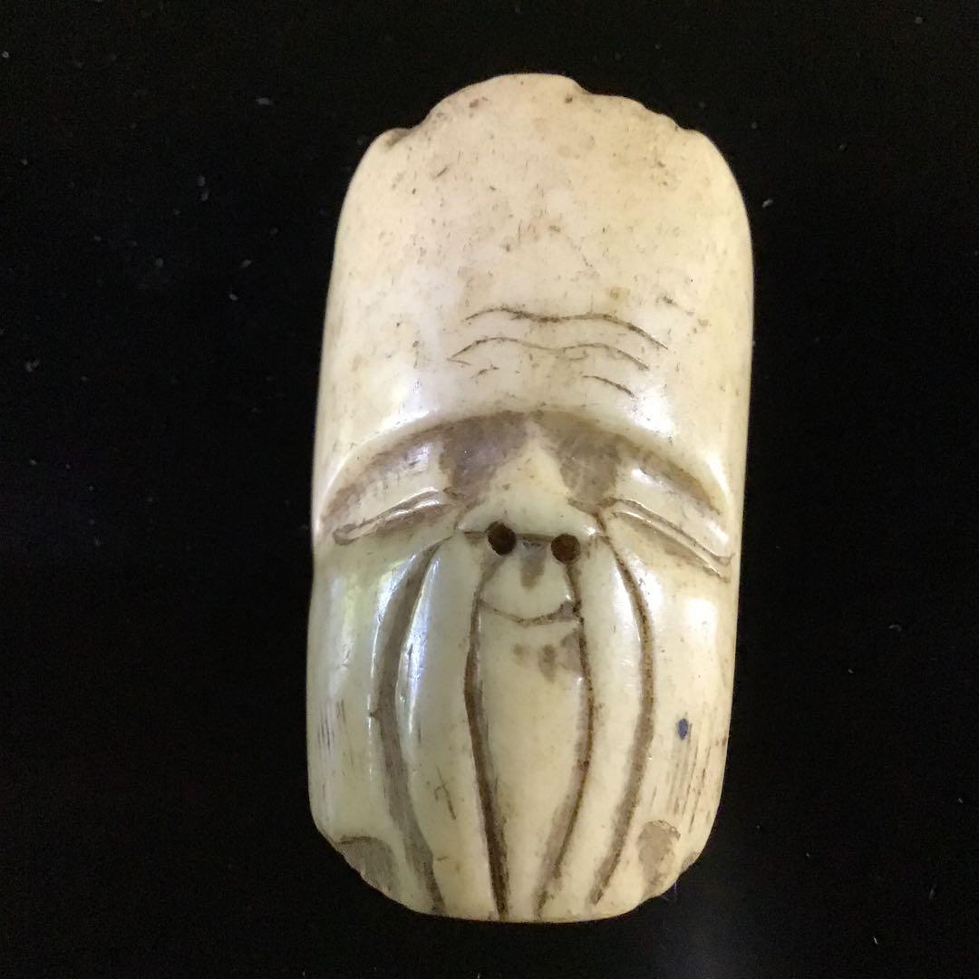 根付 「アイヌ」 日本ホンシュウ鹿角材質 素朴な根付 N13