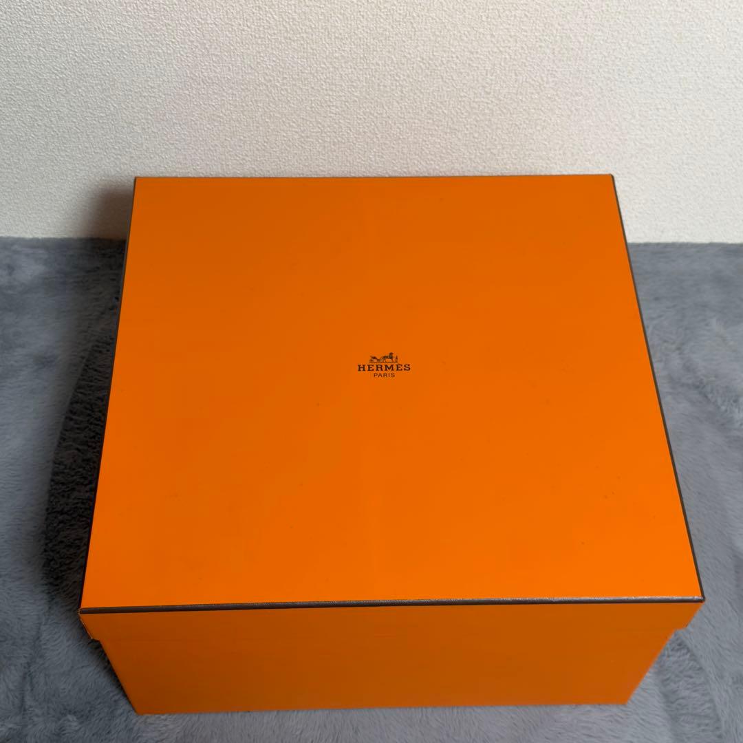 HERMES エルメス バーキン30 空箱 保護用包み紙付き 深め 人気サイズ