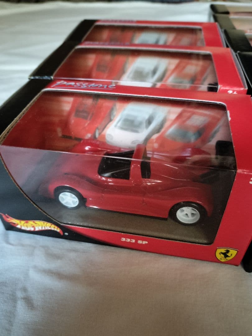 【美品】ミニカーホットウィールフェラーリ全部で１７台