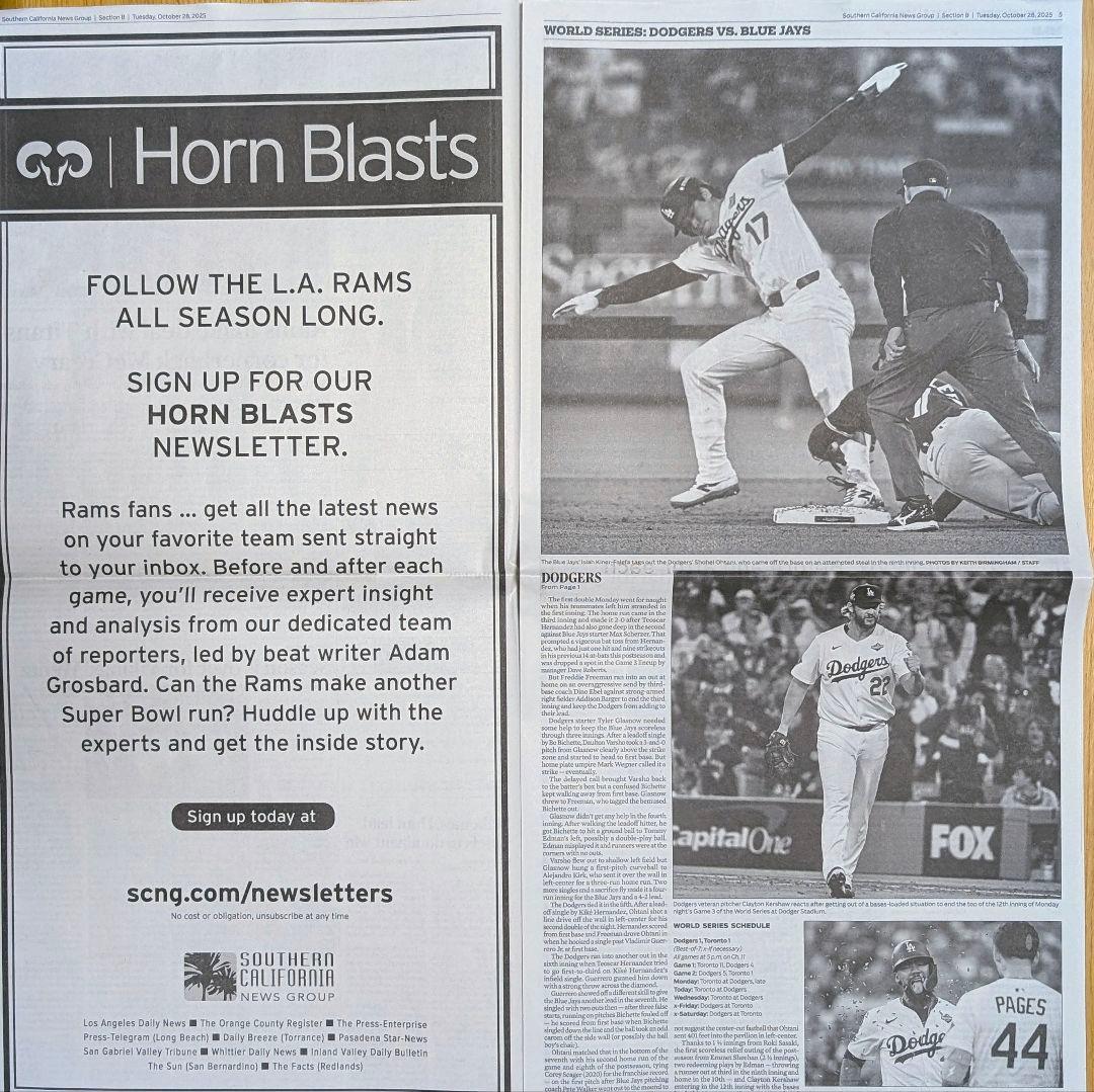 ジ*ル様 2010 WORLD STARS サイン入り野球 タイガーマスク 初代