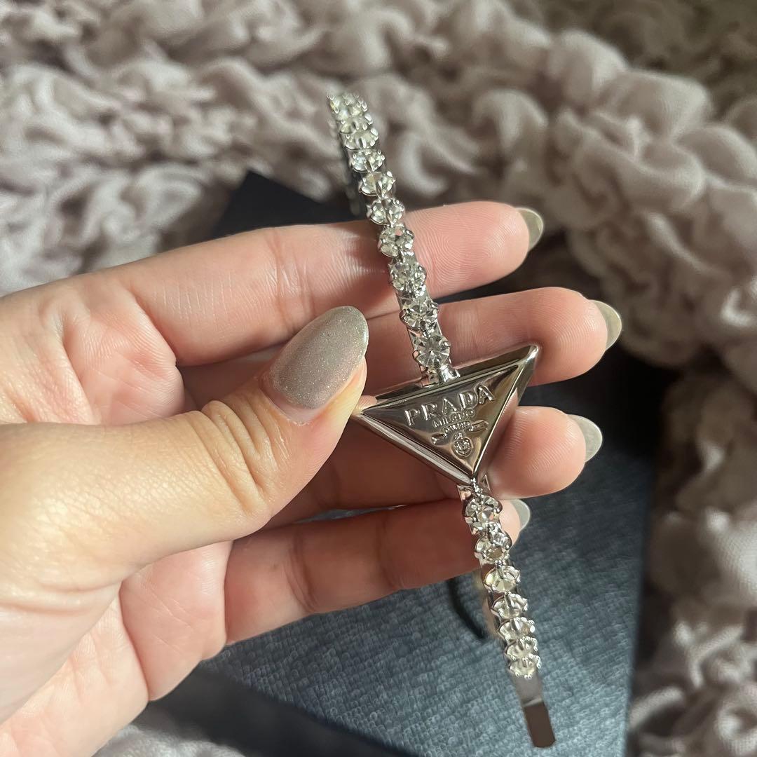 PRADA クリスタルカチューシャ