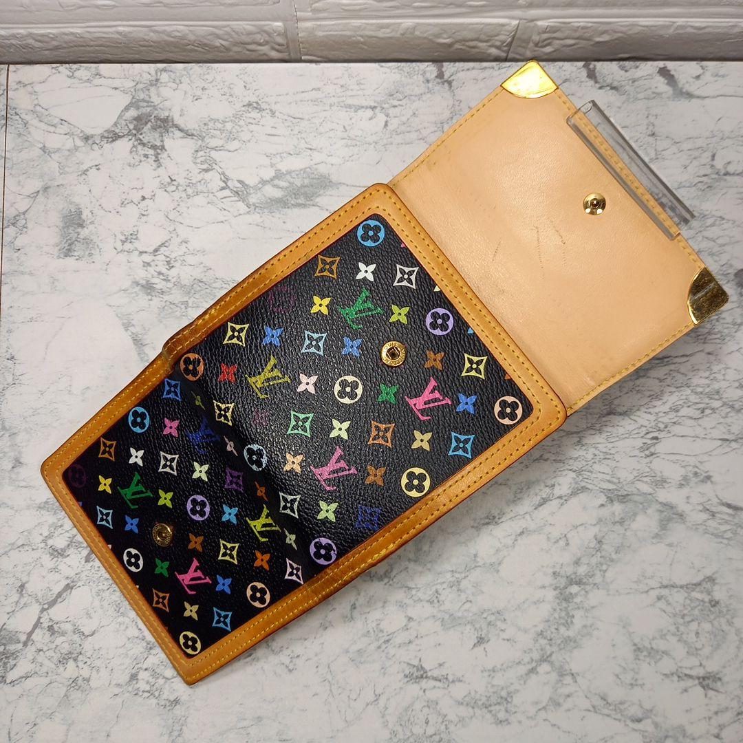 ルイヴィトン モノグラム マルチカラー 二つ折り財布 M92984