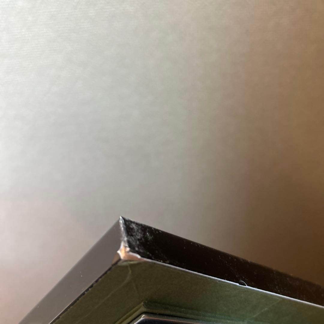 Eugene Earle アイベン ロール ファイヤーレッドアンドゴールド