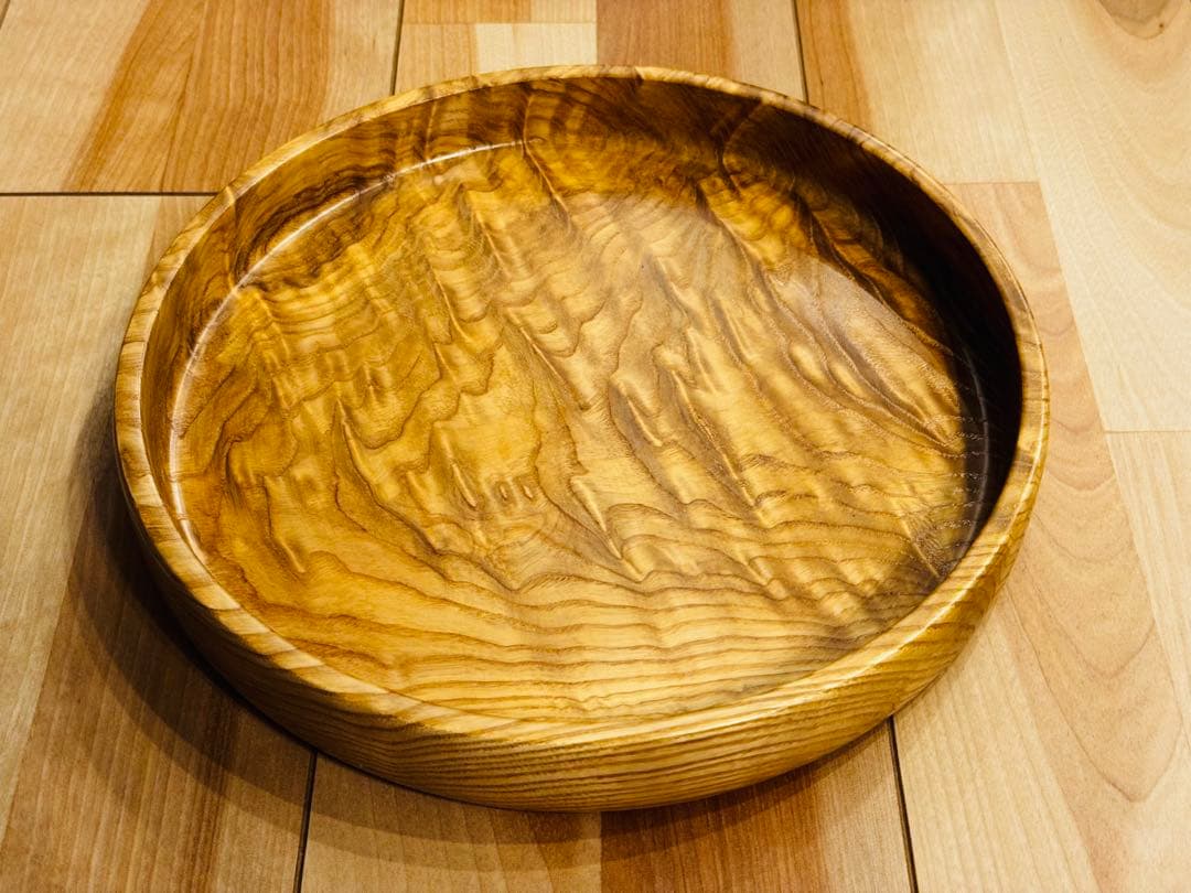 希少 北海道工芸品 瘤杢 木製丸盆 昭和レトロ No.53 希少 北海道工芸品 瘤杢 木製丸盆 昭和レトロ No.53