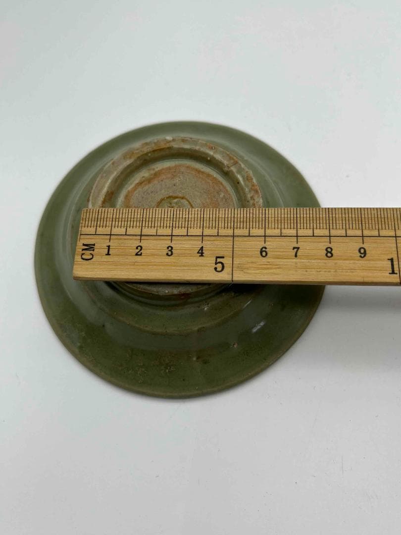 南宋時代 青磁 龍泉窯小盤 青磁弦文皿 唐物 古賞物 時代物(A-73