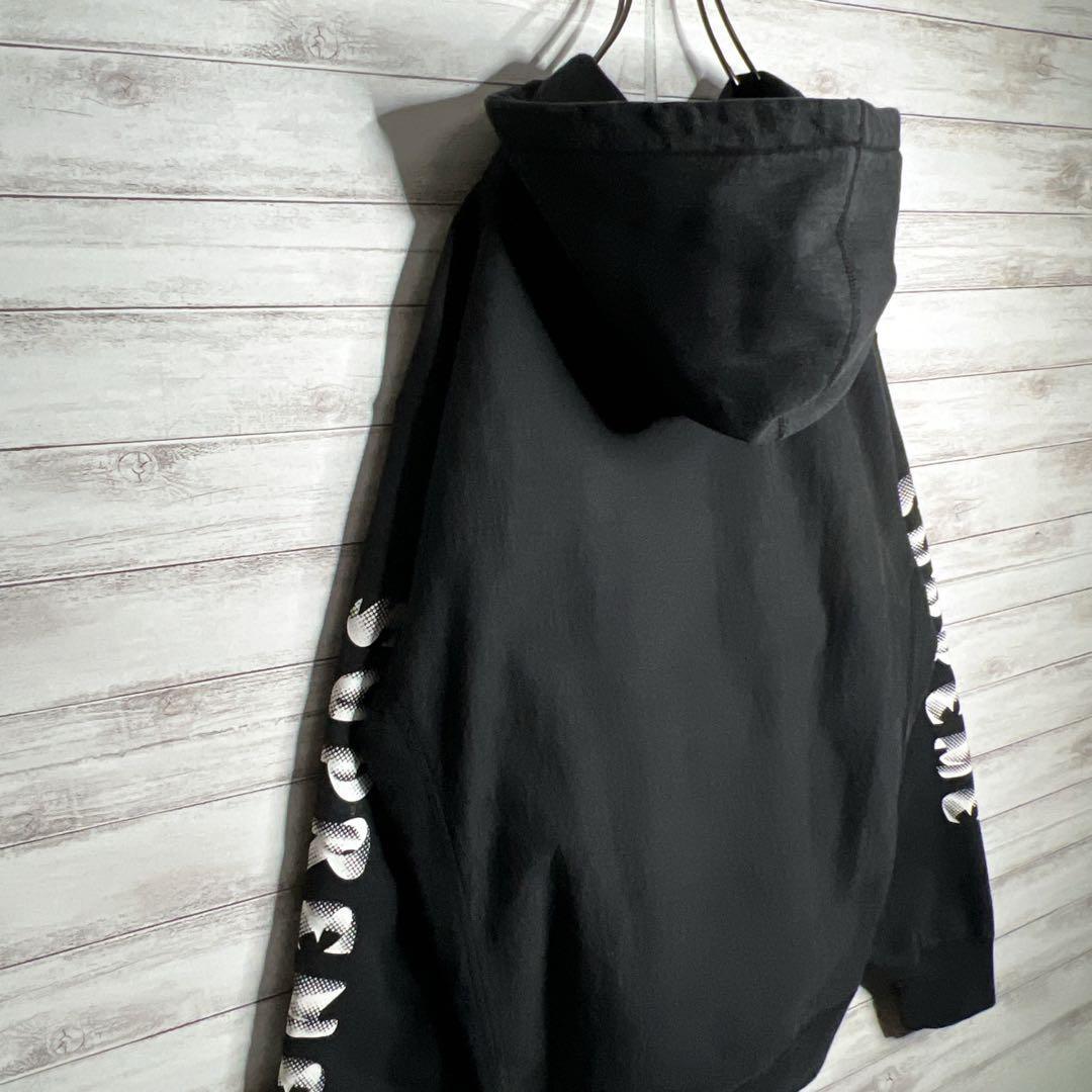 【入手困難!!】シュプリーム ✈︎カナダ製 刺繍 スリーブロゴ プリント