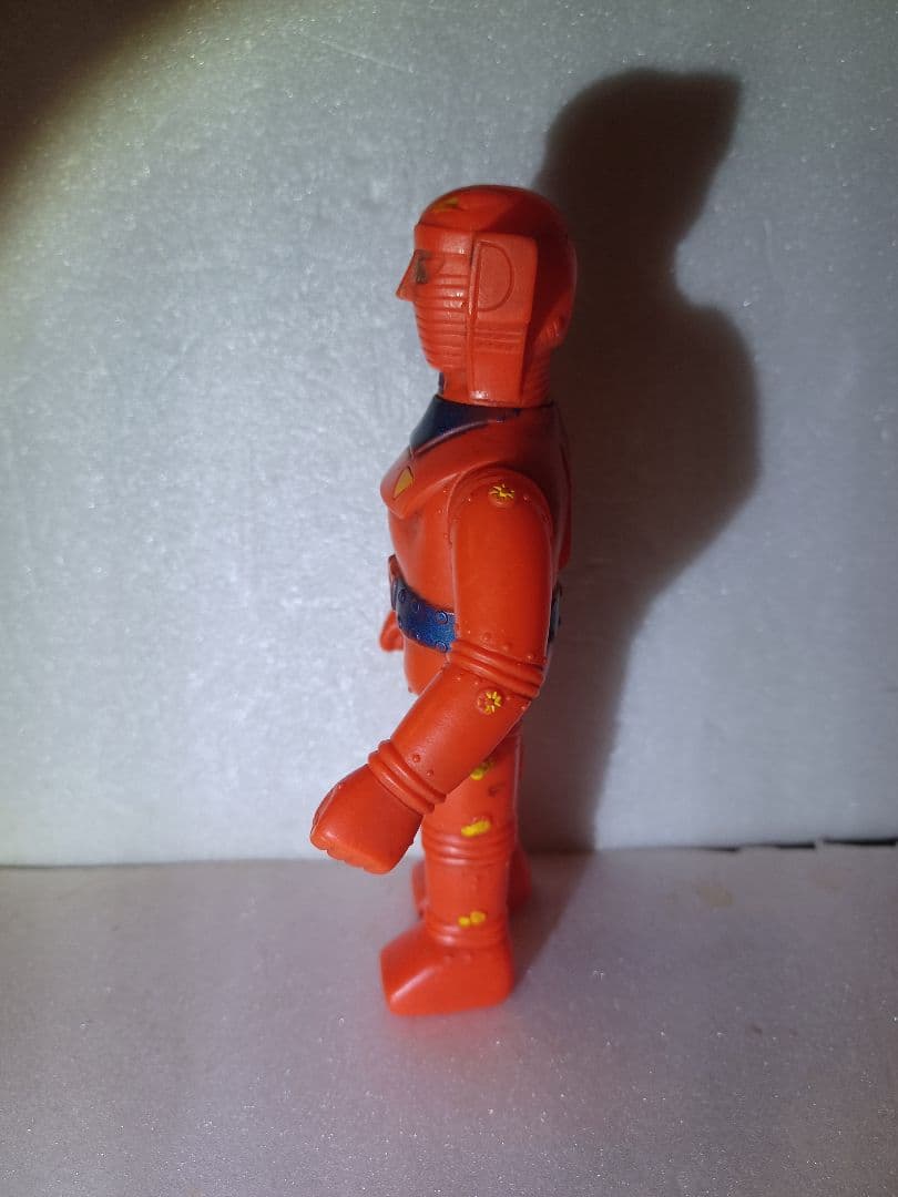 昭和購入物)レッドバロン ソフビ - メルカリ