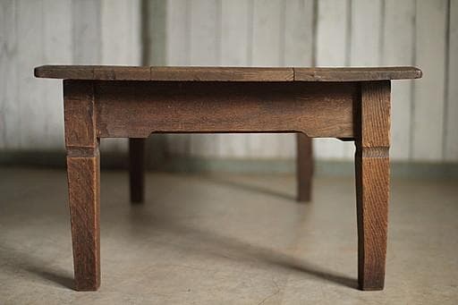 雰囲気の良い古い木製の机 引き出し2杯 ローテーブル 作業台 古家具