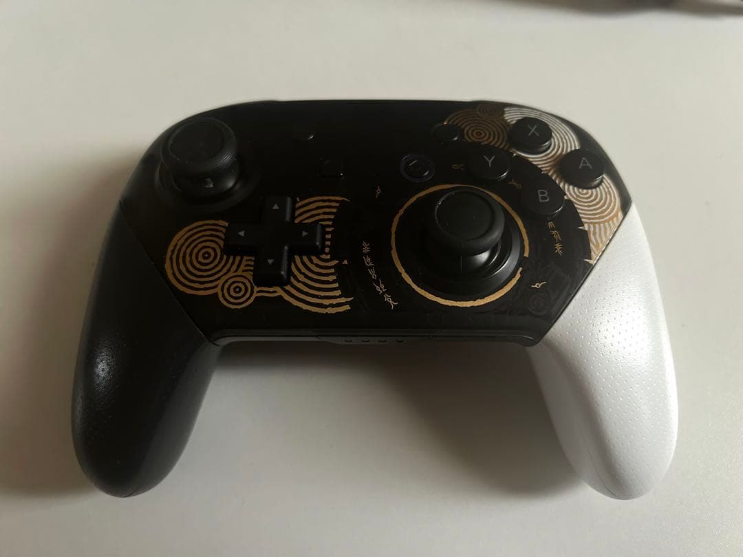 Nintendo Switch 本体 赤/黒 Proコントローラー ソフト付き