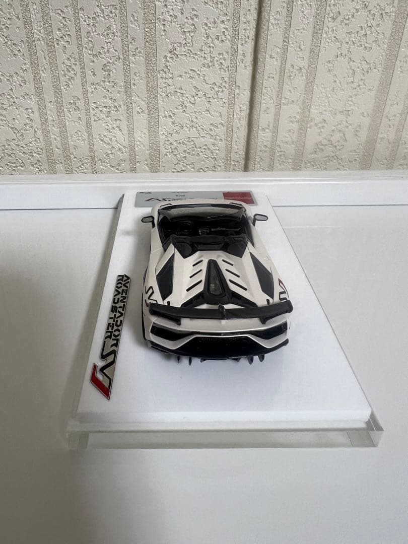 Lamborghini Aventador SVJ Roadster ミニカー