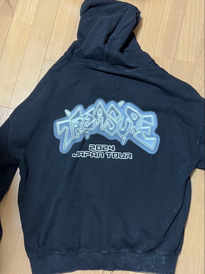 2024 TREASURE 【LIMITED EDITION】フーディーMサイズ