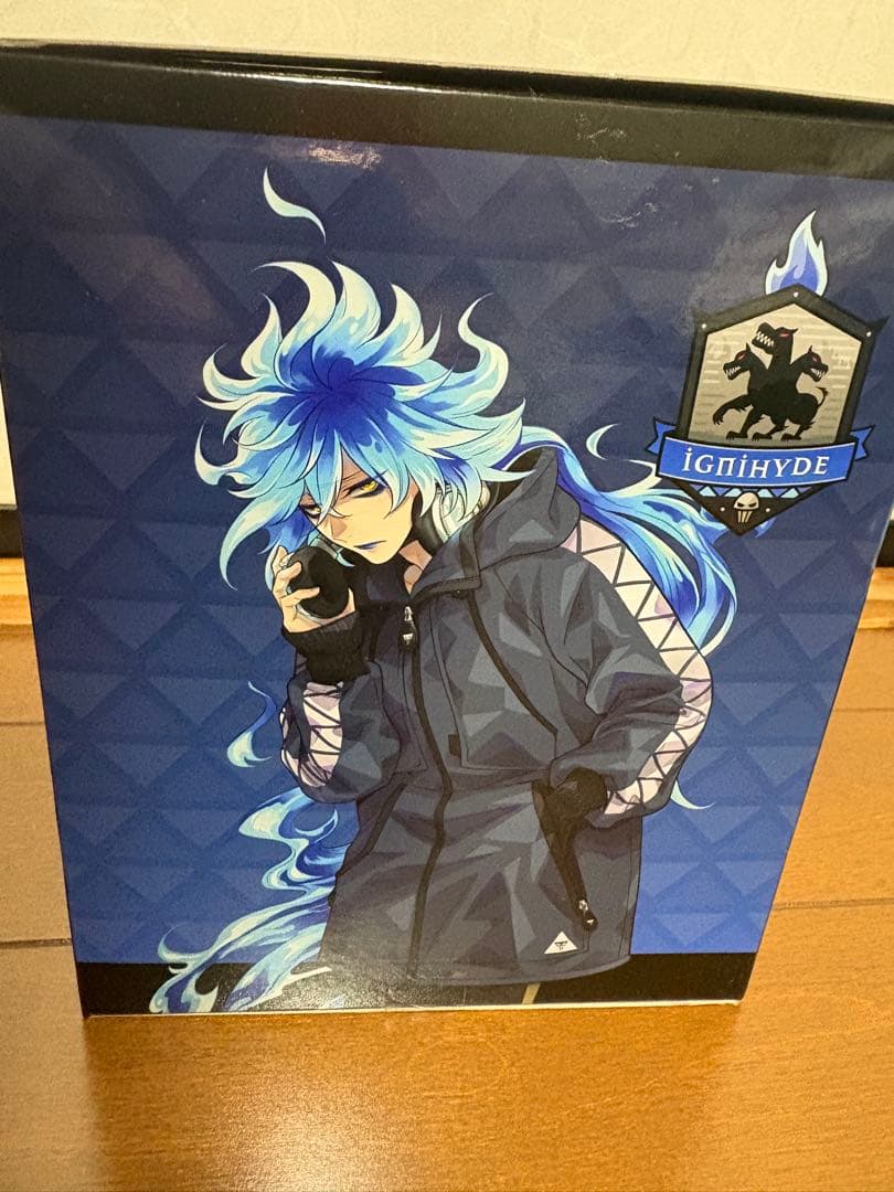 ツイステッドワンダーランド イデア・シュラウド フィギュ