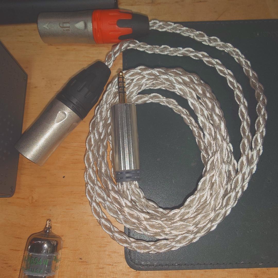 xDuoo ヘッドフォンアンプ MT-604(真空管＋バランスケーブルオマケ)