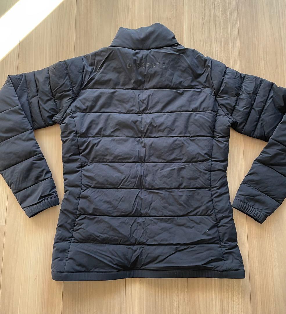 ☆未使用 DESCENTE レディース中綿ダウンジャケット S DGWQJK03