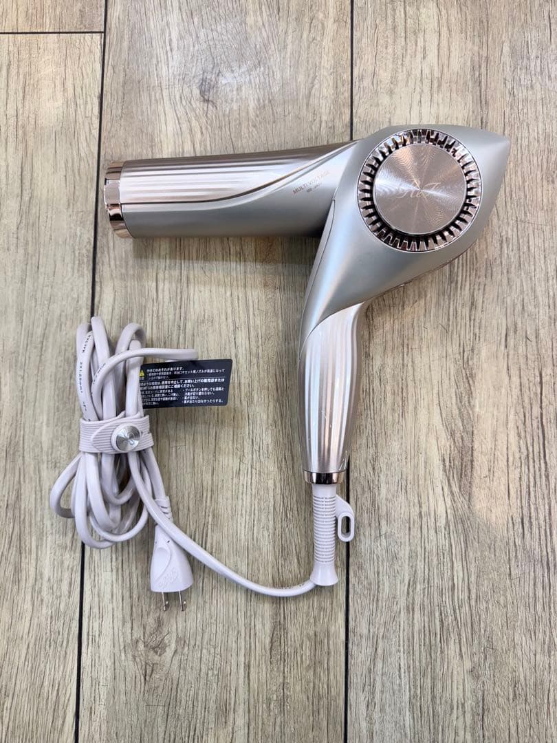 ReFa BEAUTECH DRYER BXW /最新作