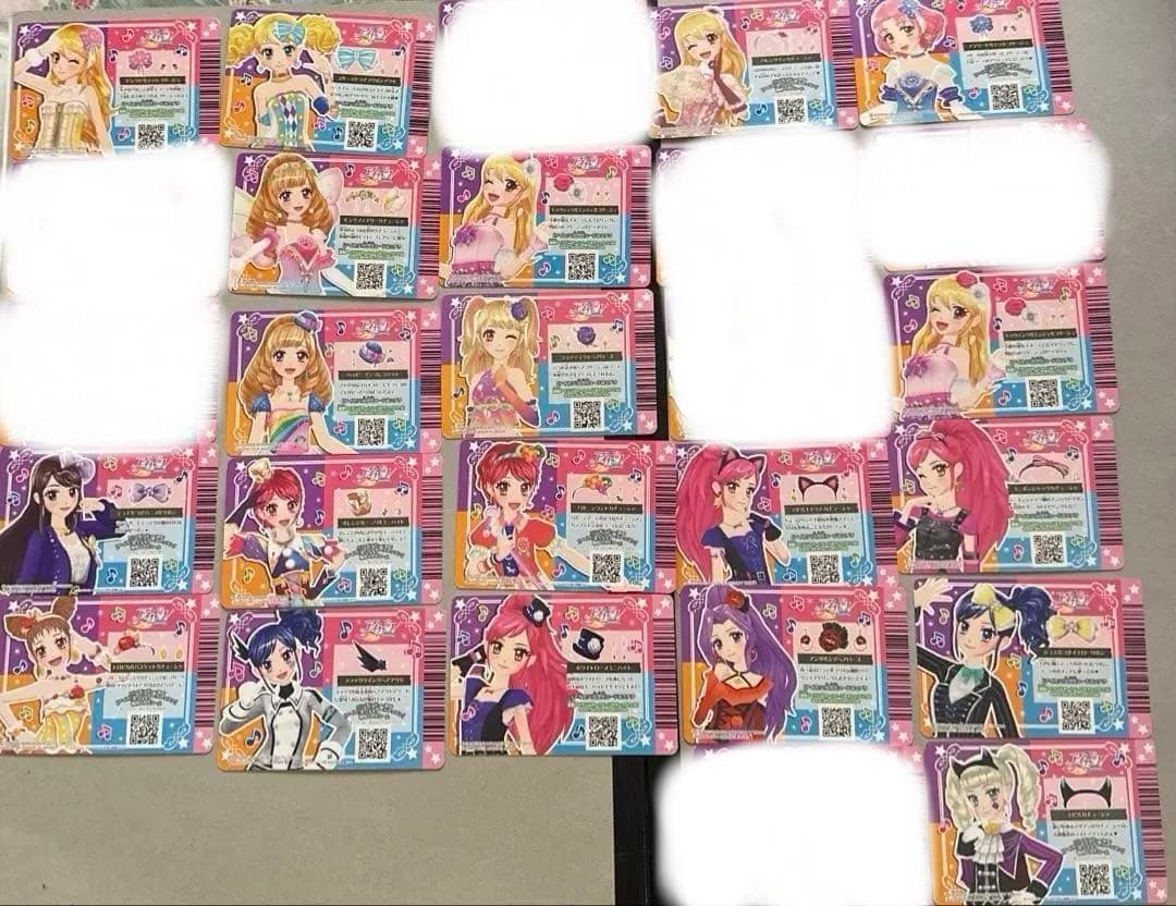 アイカツカード アクセサリー まとめ売り バラ売り⭕️ - メルカリ
