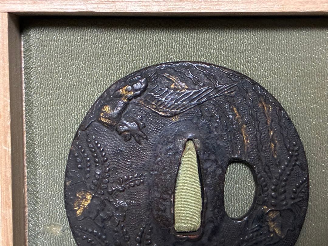 銅製 鳳凰 桐紋 象嵌 彫刻 鍔(つば) 時代物 箱入