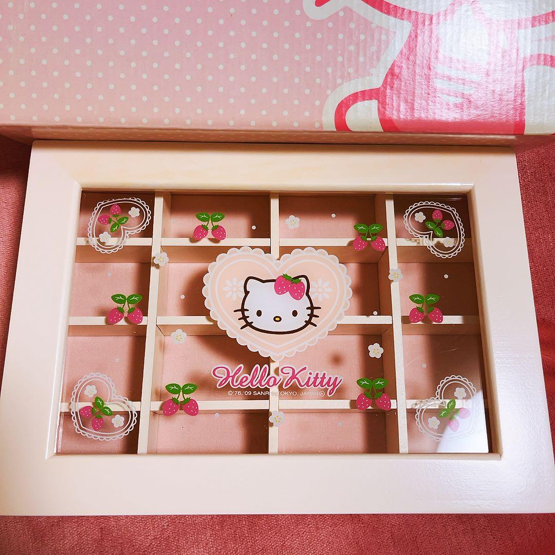 希少レア　ハローキティ　木製　ジュエリーケース　2009 非売品　サンリオ