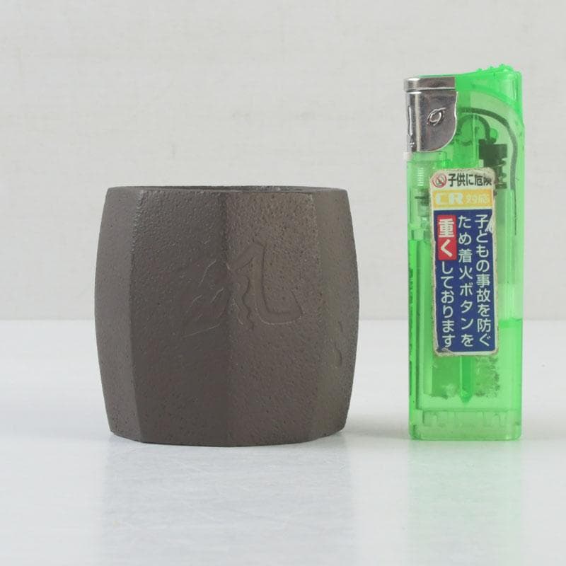 茶道具 十四代宮崎寒雉造 八角蓋置 銘颯々 裏千家十五代鵬雲斎極め箱