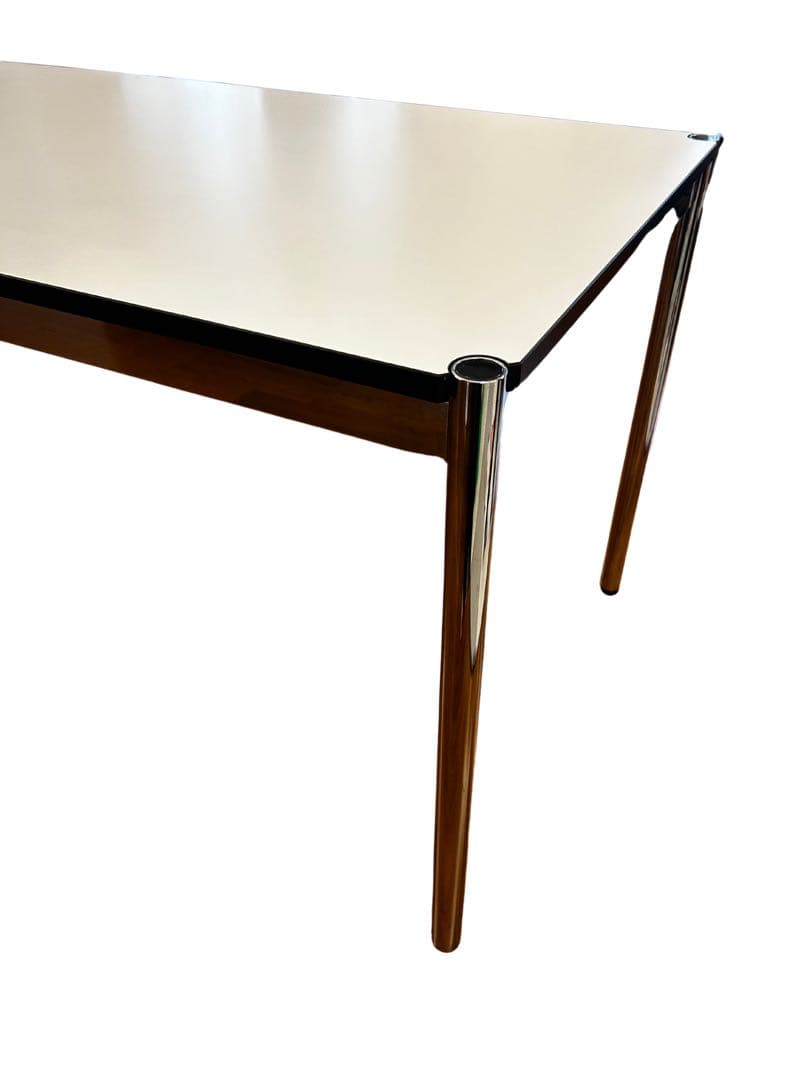 ピカピカピカ　ハラー　テーブル　パソコンデスク